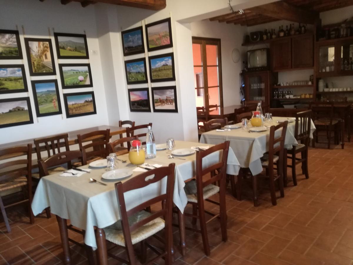 Agriturismo Borgo Stella Монтеспертоли Екстериор снимка
